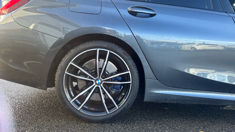 BMW 3 Series 320i M Sport 4dr Step Auto Petrol Saloon